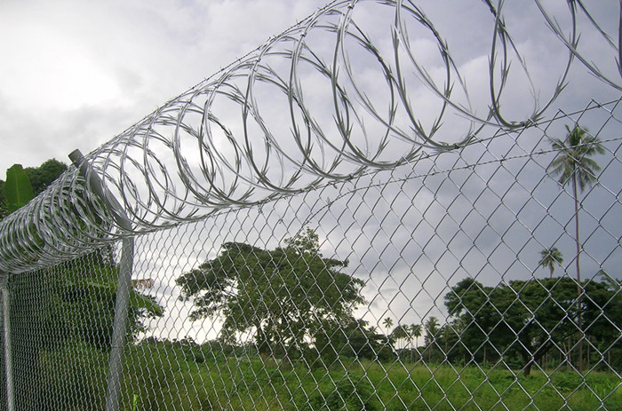 BTO-28 Razor Wire