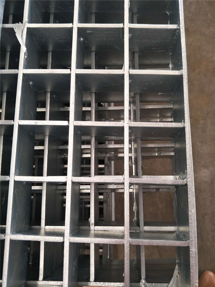 Tinggi Quality Steel Grating