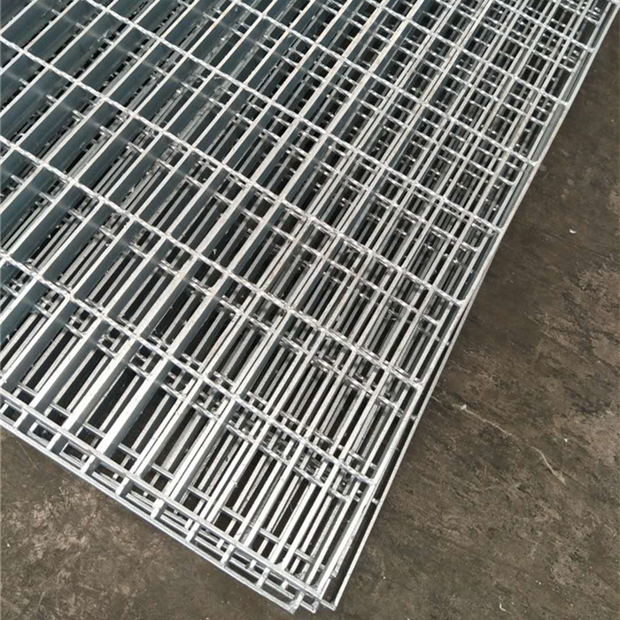 ຮູບຮ່າງ Flat Galvanized Steel Grating 