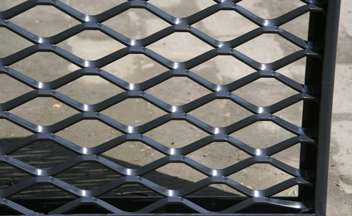 Panel Mesh berkembang