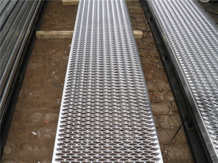 Grip Strut Grating