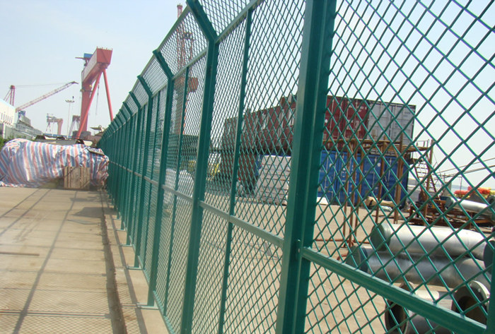 Expanded Mesh Panels