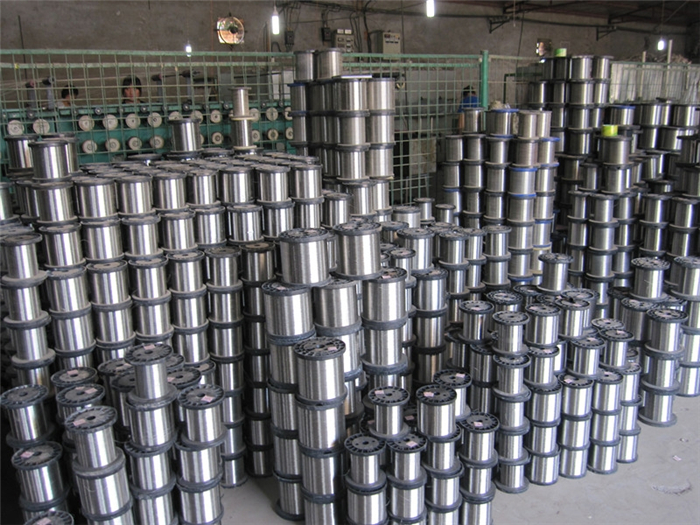 Stainless uaea Steel 